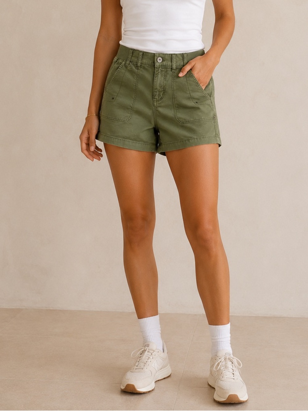 American Eagle Olive Utility High-Rise Women’s Shorts size 4